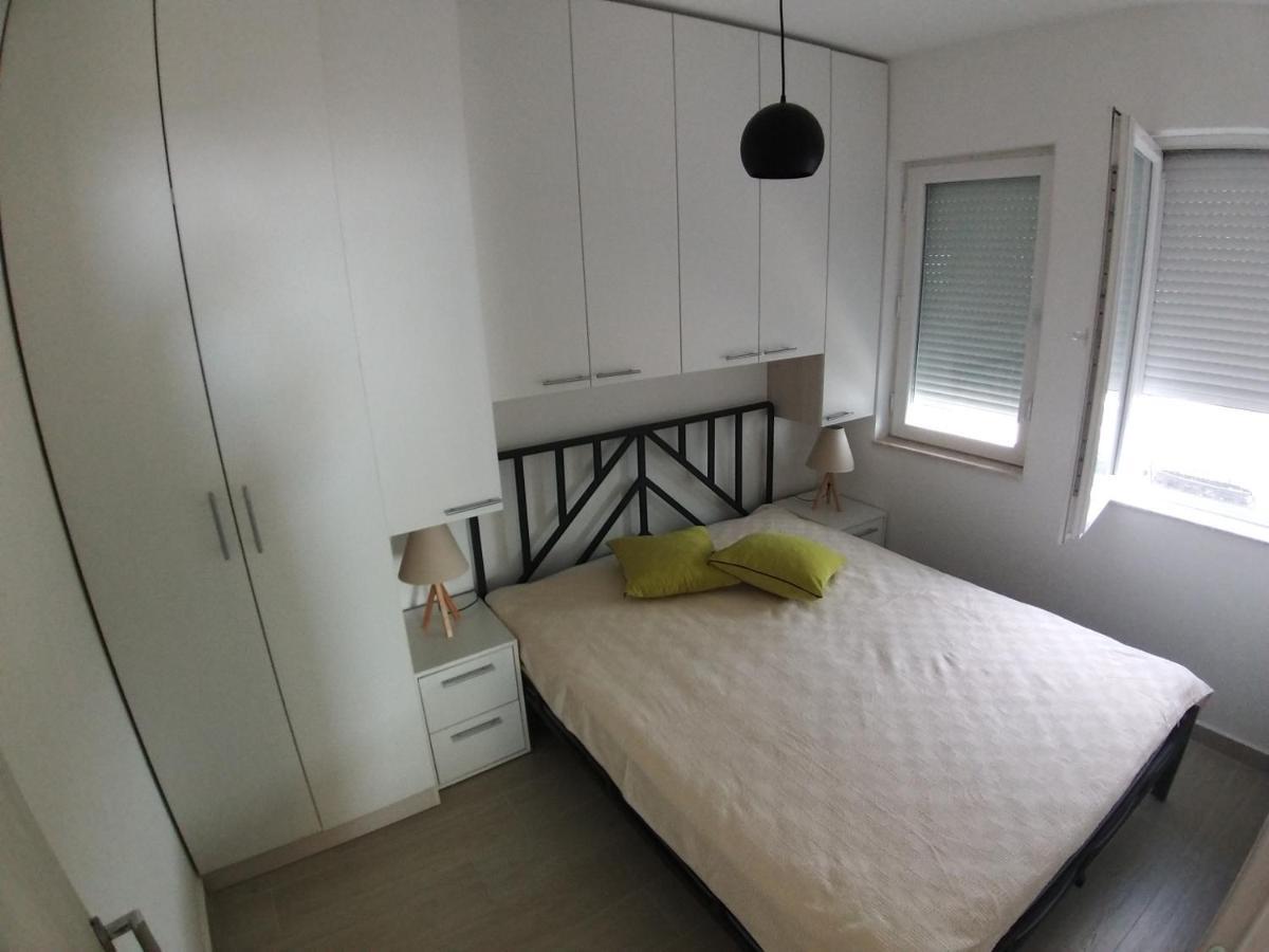 Apartman Dajoda 1 Биела Екстериор снимка